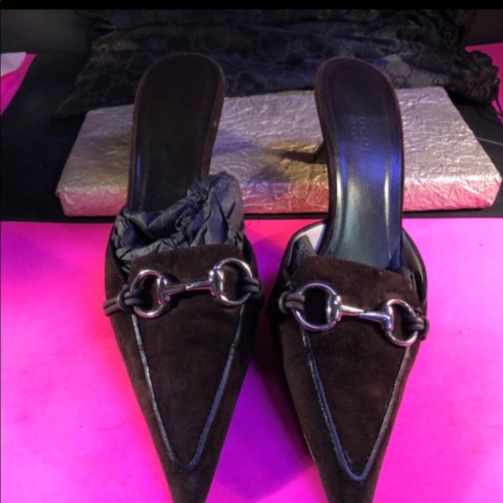 Gucci Pizzo Venice Pumps size 7.5